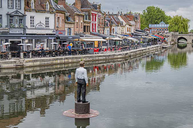 Amiens. 