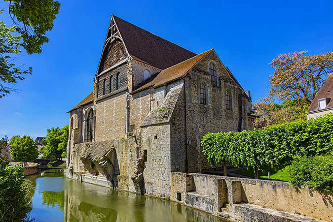 Chartres 