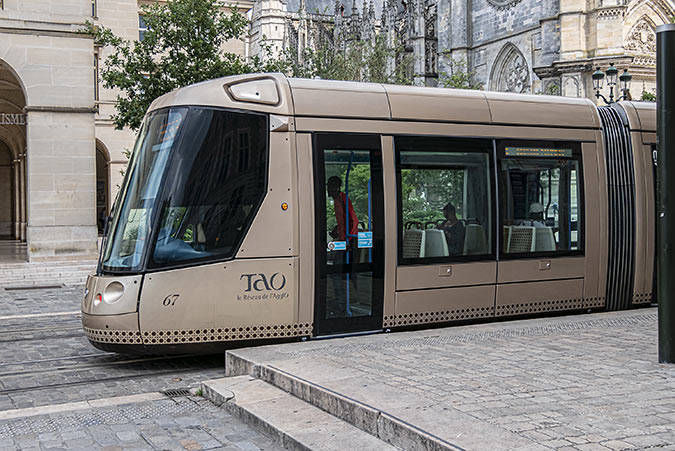 Tram
