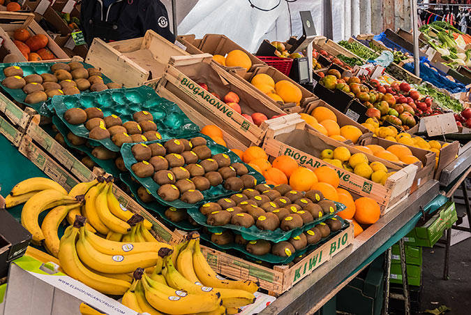Street market