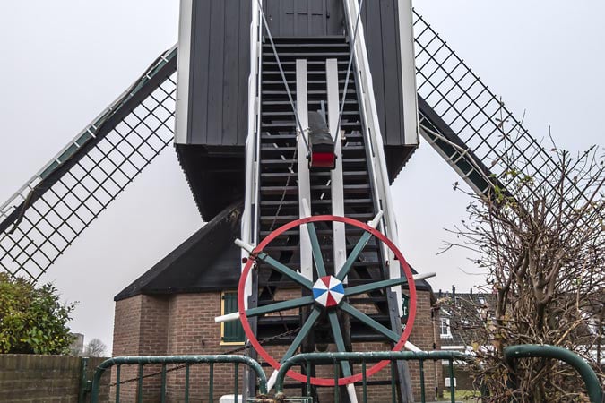 Leiden. Molen De Put.