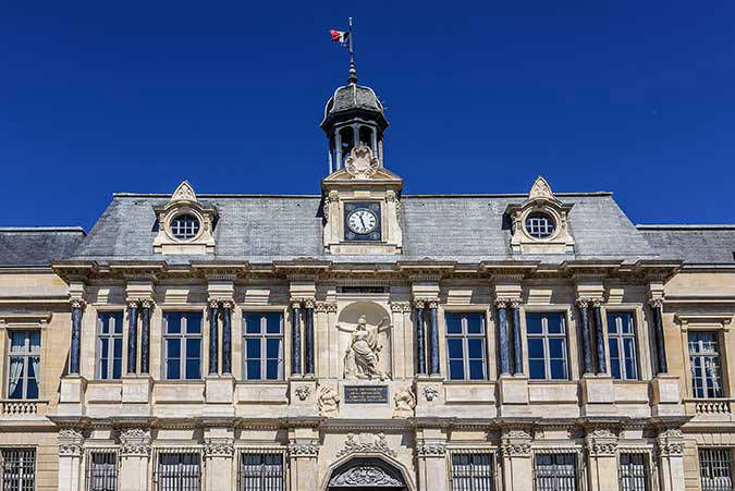 Troyes