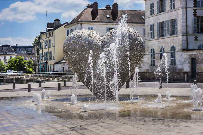 Troyes