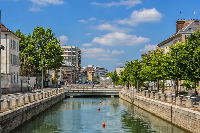 Troyes