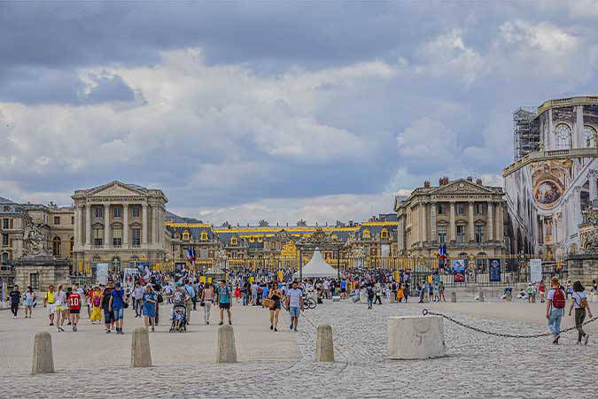 Versailles